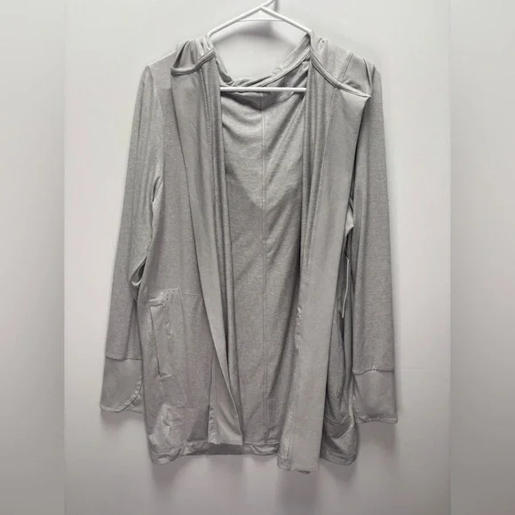 NWT Athleta Uptempo Wrap | Norwegian Gray Size XL - Picture 3 of 6